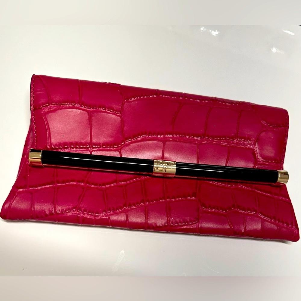 Diane Von Furstenberg DVF Vintage pink clutch